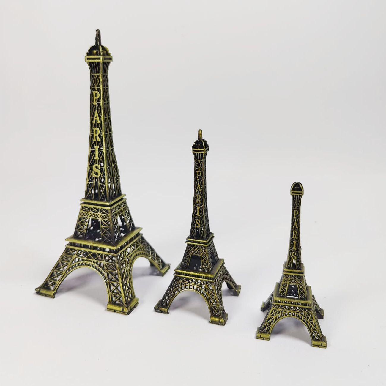 Mini Metallic Eiffel Towers